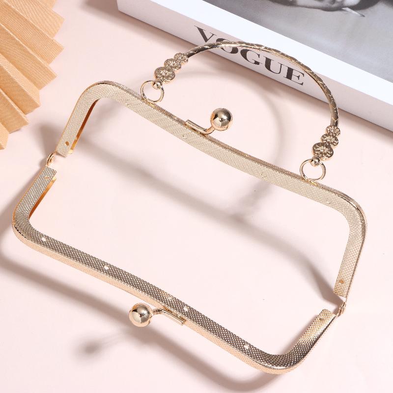 NewMetal Purse Frame With Curv - огляд і ціна Zinc Furniture Hardware