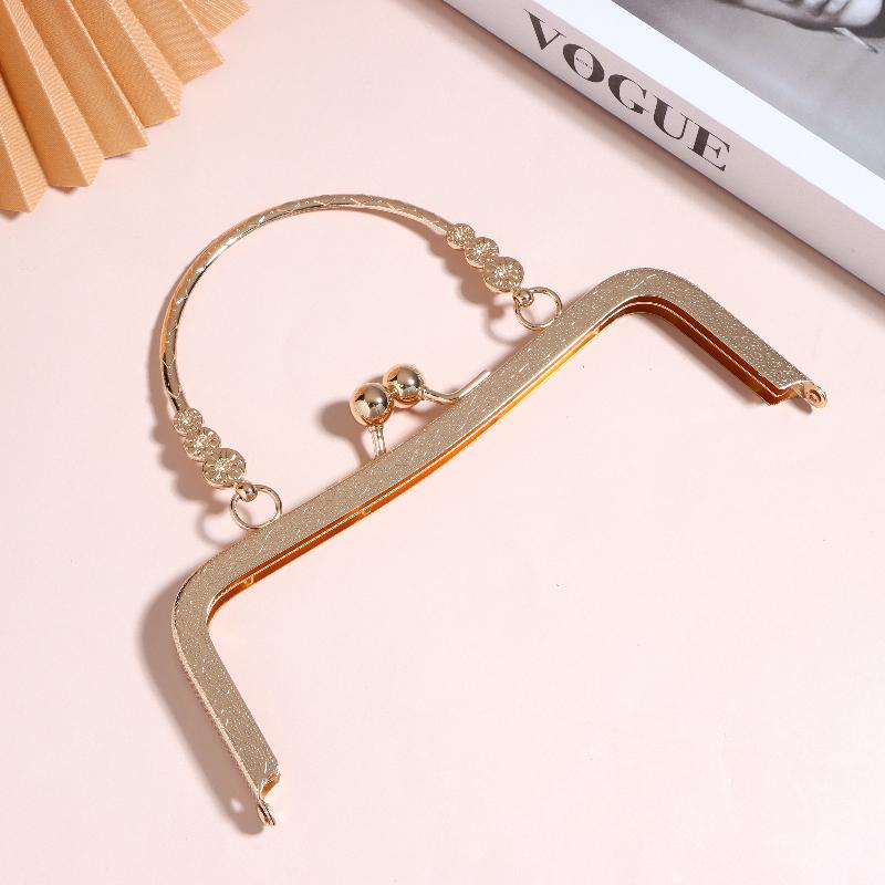 NewMetal Purse Frame With Curv - огляд і ціна Zinc Furniture Hardware