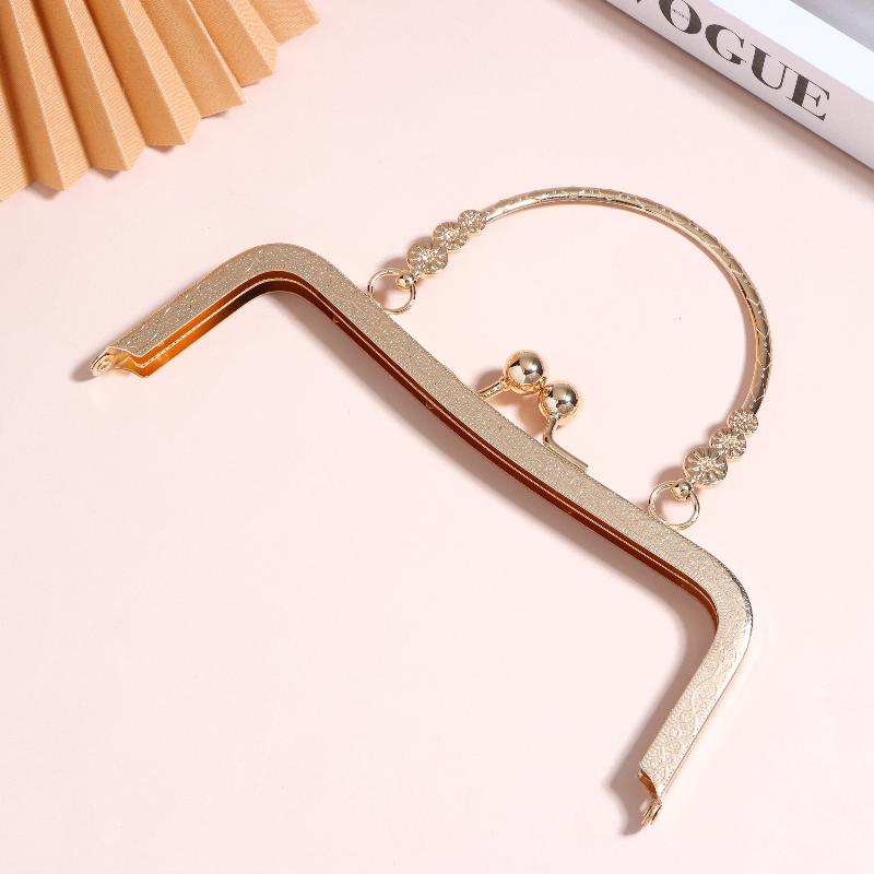 NewMetal Purse Frame With Curv - огляд і ціна Zinc Furniture Hardware